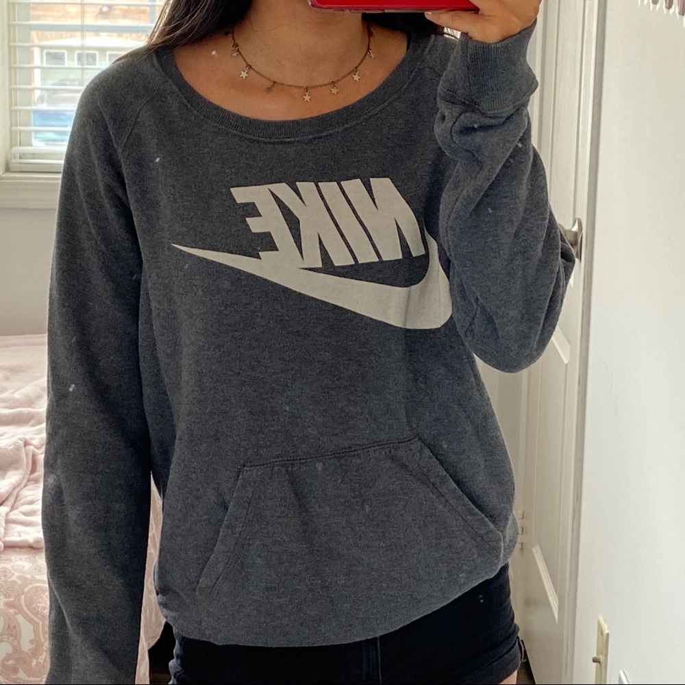 Nike Vintage Grey Crewneck Sweatshirt